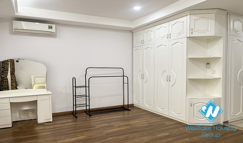 New beautiful modern apartment for rent with Gold courtyard view fully furnished
